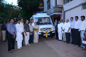Lotus Medical Foundation, Kolhapur - Rotary Donation mobile Medical unit